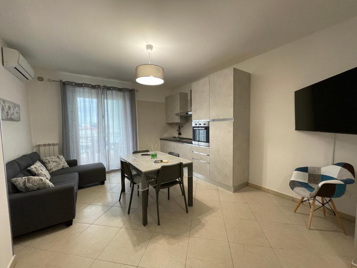 Apartamento La Dimora Dei Sogni Mesagne Exterior foto