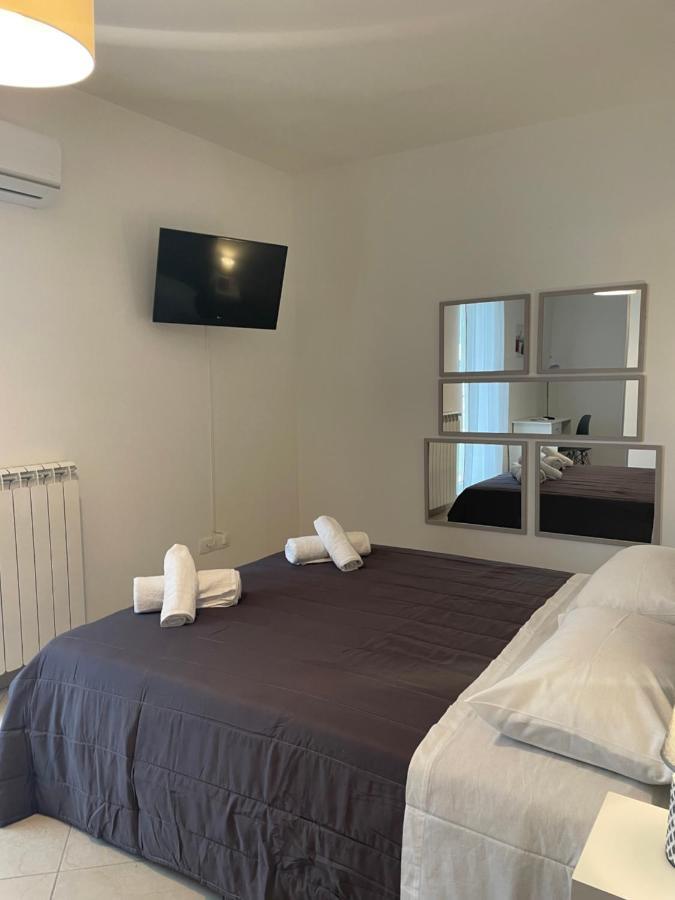 Apartamento La Dimora Dei Sogni Mesagne Exterior foto