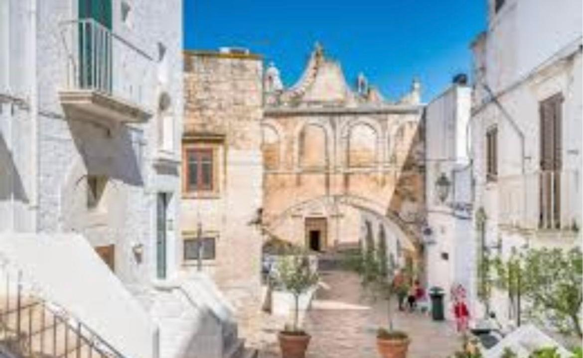 Apartamento La Dimora Dei Sogni Mesagne Exterior foto